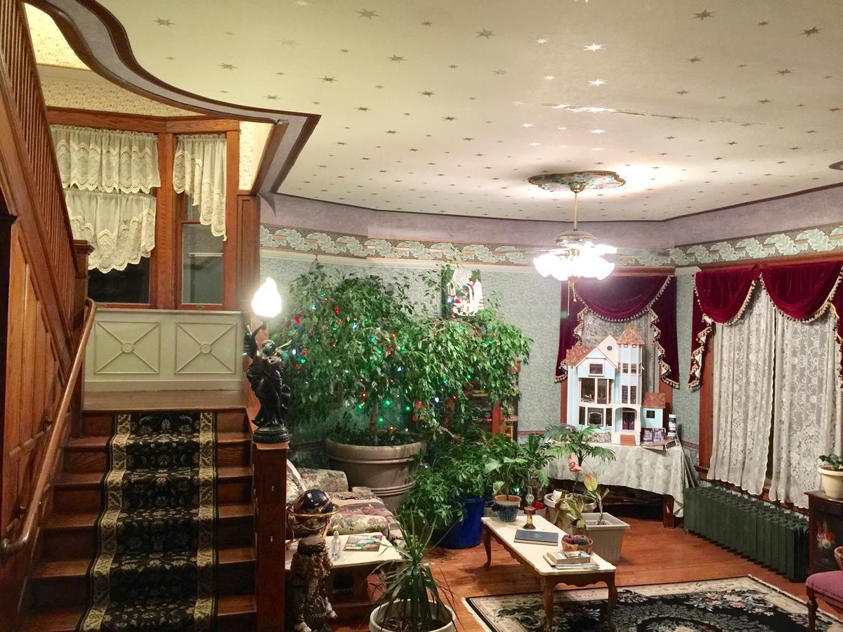 Scarlett House Victorian B & B Джейнсвил Екстериор снимка